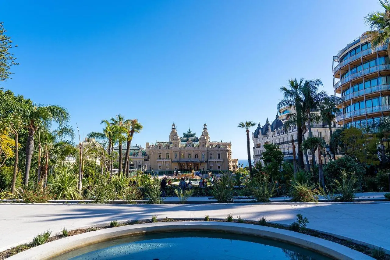 Appartement Portes de Monaco, 2 pièces rénové Beausoleil